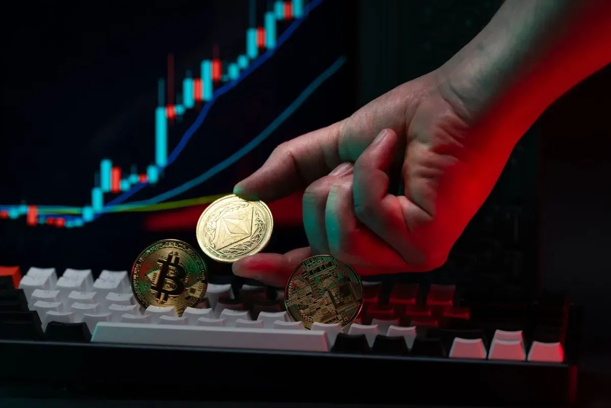 v-rossii-ogranichat-dvizhenie-fur-a-tokeny-mozhno-ispolzovat-dlya-vneshnetorgovyh-raschetov-dajdzhest-3