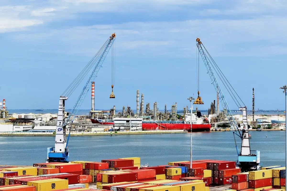 import-iz-kitaya-kak-prevratit-riski-v-vozmozhnost-zarabotat-5