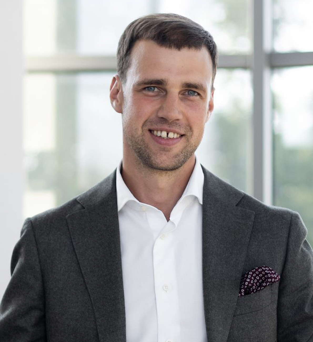 Николай Артемьев фото